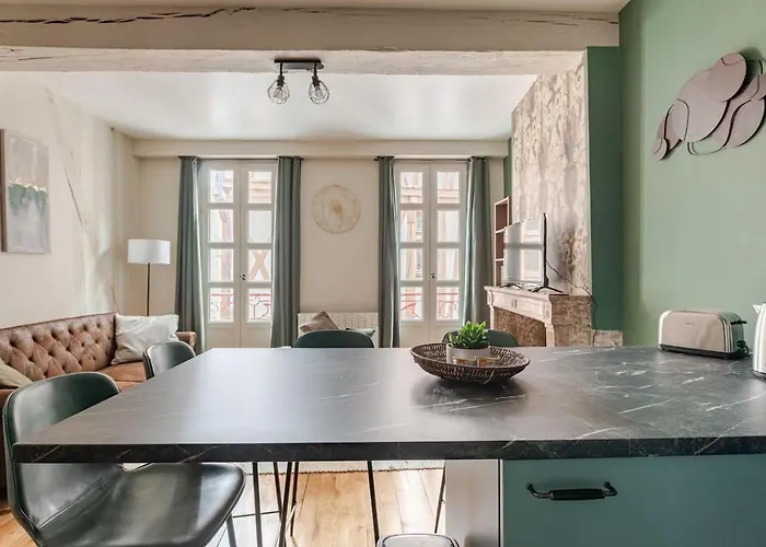 Apartment Owl Prestige Dijon